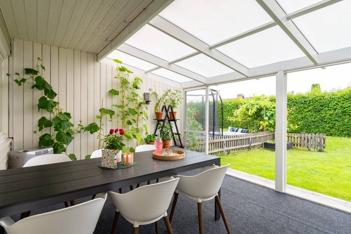 4 rum radhus på Bredängsgatan 45F Valhalla, Eskilstuna kommun - bild 1