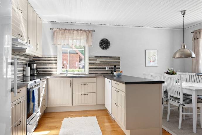 4 rum villa på Gunnar Torhamns väg 4 Lyckeby, Karlskrona kommun - bild 5
