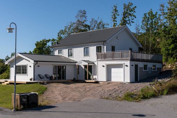 6 rum villa på Aspvägen 10 Bovallstrand, Sotenäs kommun - bild 1