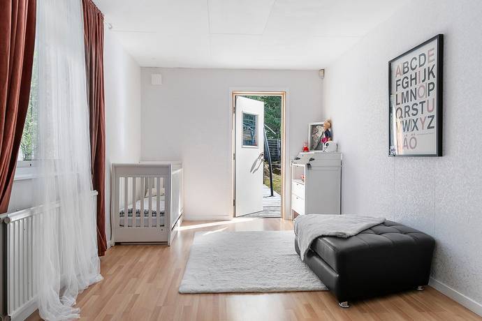 6 rum Villa på Södra Granliden 13 Göta Och Ryrsjön Lilla Edets kommun - bild 10