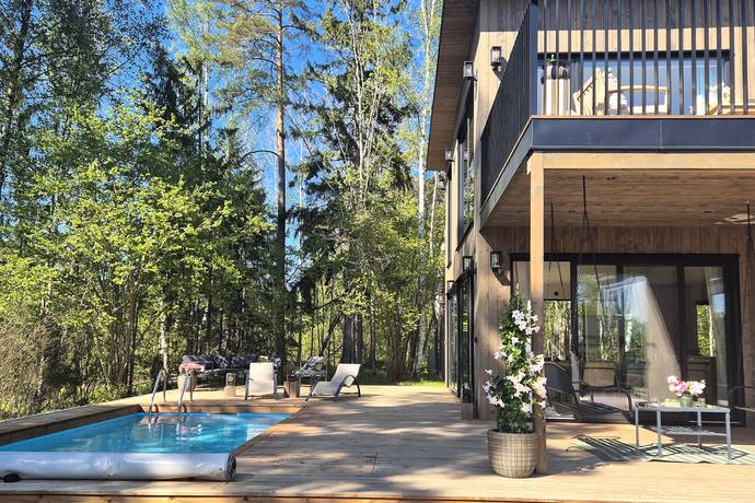 11 rum villa på Skarpängsvägen 27A Svinninge, Österåkers kommun - bild 2