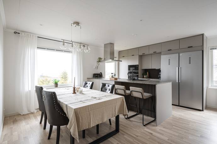 6 rum villa på Duvgatan 8 Brämhult, Borås kommun - bild 2
