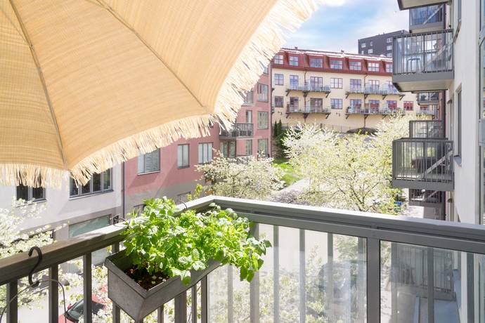 2 rum lägenhet på Midsommargränd 2 Midsommarkransen/Telefonplan, Stockholms kommun - bild 1