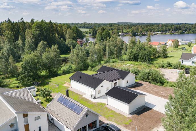 5 rum villa på Viksberg 32 Torp, Avesta kommun - bild 1