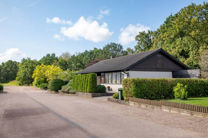 6 rum villa på Kaggalyckevägen 3 Söndrum, Halmstads kommun - bild 1
