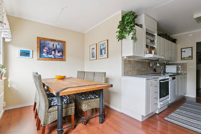 4 rum lägenhet på Huggarvägen 1, 2tr Västerhaninge/Ribby, Haninge kommun - bild 5