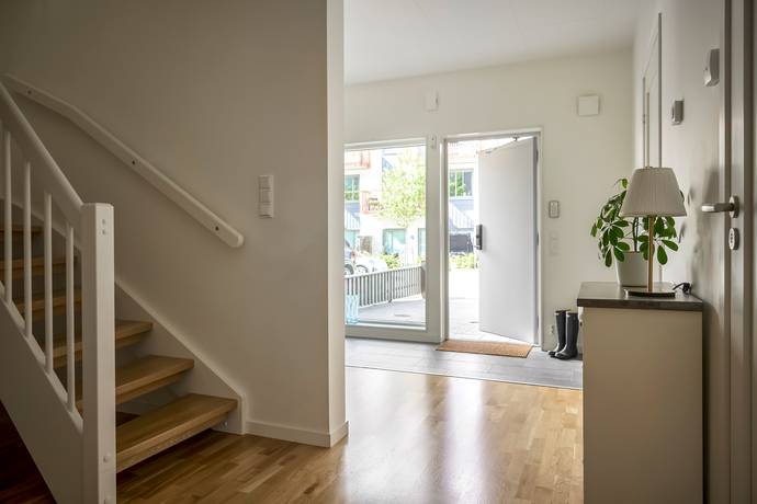 7 rum Radhus på Sisjöbäckens Väg 25 Sisjön Göteborgs kommun - bild 23