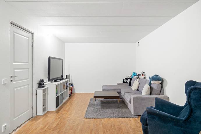 5 rum Radhus på Storskiftesvägen 22 Botkyrka -  Alby Botkyrka kommun - bild 11