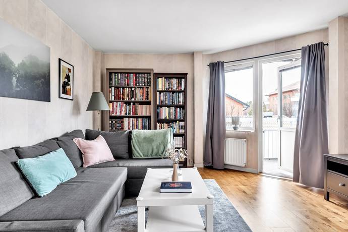 4 rum lägenhet på Smålandsvägen 11 Sävja, Uppsala kommun - bild 2