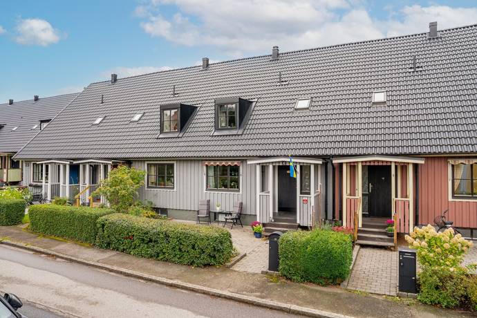 S:ta Annagatan 23G, Centrala Skara, Skara kommun