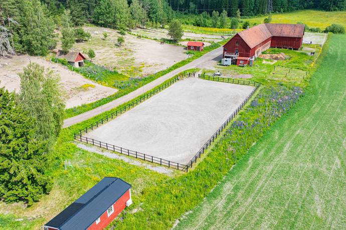 4 rum Gård/skog på Norra Järpetan 432 Norra Järpetan Karlstads kommun - bild 9