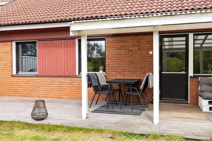 4 rum radhus på Skogsmyragatan 27 Gånsta, Enköpings kommun - bild 1