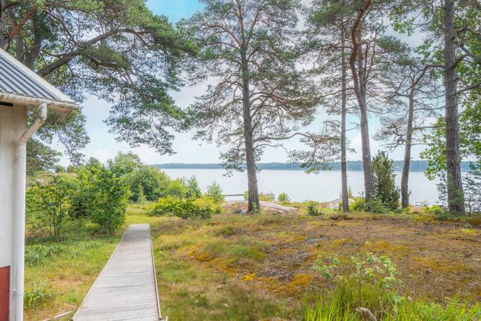 2 rum fritidshus på Stor-Tallaren 8 Arnö, Nyköpings kommun - bild 2