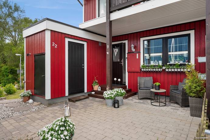 6 rum radhus på Växthusvägen 22 Munka-Ljungby, Ängelholms kommun - bild 2