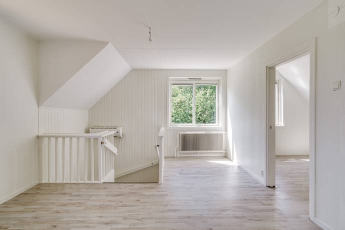 80 m² Villa på Holmagatan 76 Hällabrottet Kumla kommun - bild 19