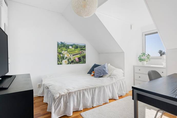 4 rum Parhus på Jarlavägen 70 Ormsta Vallentuna kommun - bild 11
