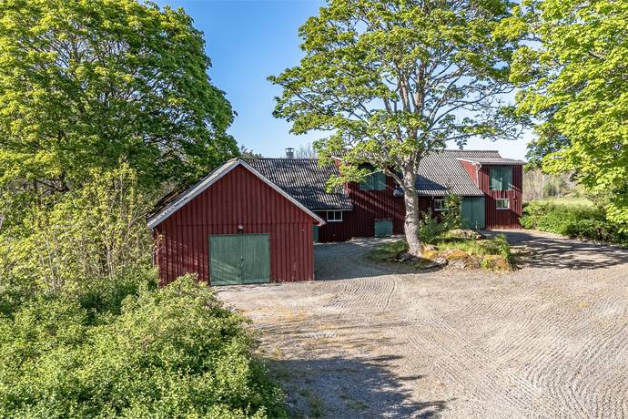 3 rum Gård/skog på Brännängsvägen 3 Bränna Melleruds kommun - bild 35