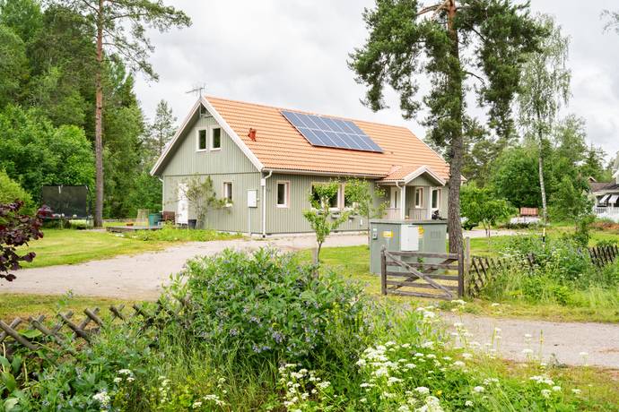 JÄRLÅSA, Uppsala kommun