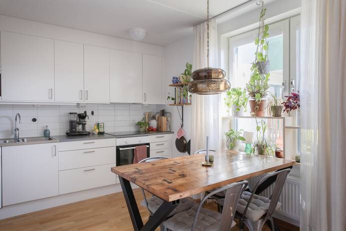 2 rum Lägenhet på Cronhielms Allé 33 Ulriksdal/Nya Ulriksdal Solna kommun - bild 12