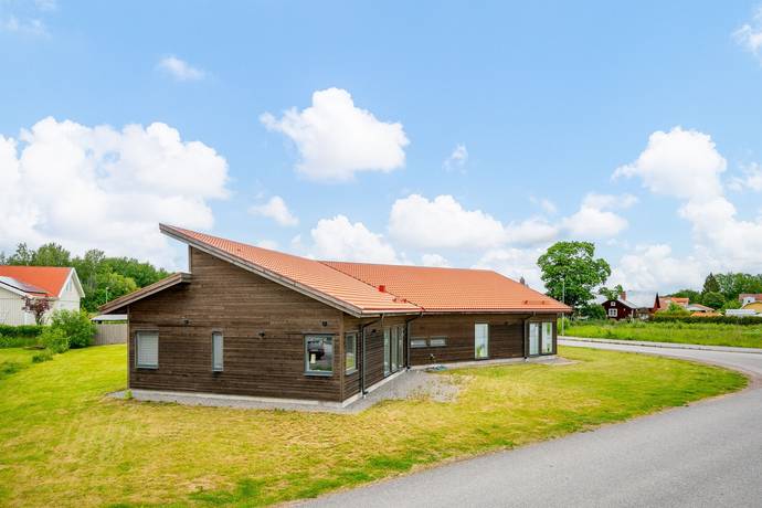 7 rum villa på Ängsmarksvägen 4 Säljan, Sandvikens kommun - bild 1