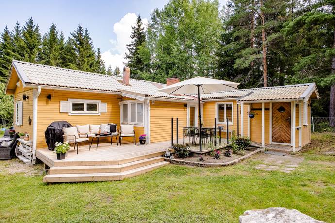 2 rum fritidshus på Henstavägen 21 Eskilstuna, Eskilstuna kommun - bild 2
