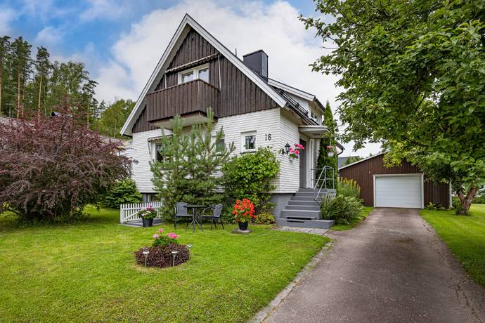 4 rum villa på Thoreliusgatan 18 Forshaga, Forshaga kommun - bild 1