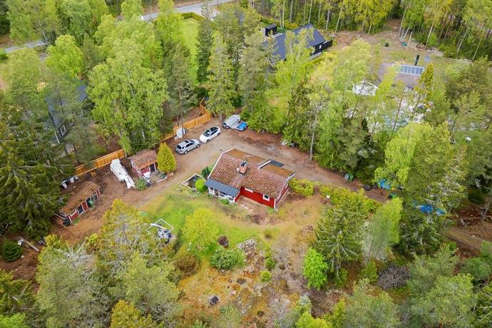 3 rum Villa på Grusvägen 6 Sorunda Nynäshamns kommun - bild 1