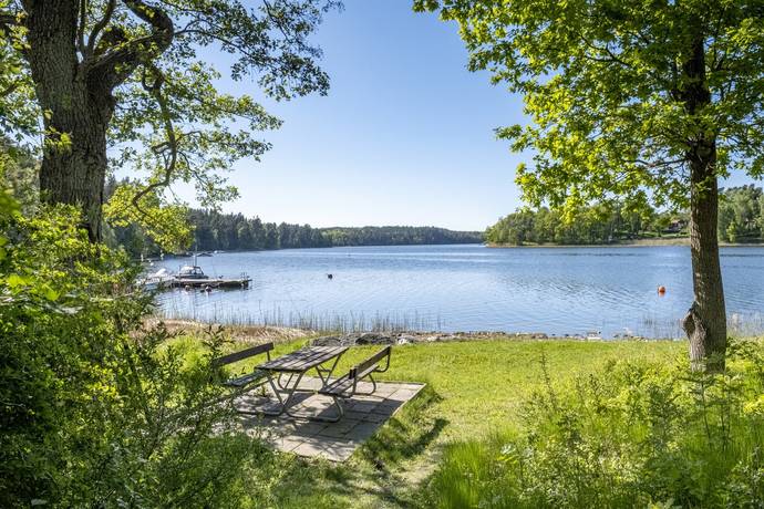 4 rum Parhus på Kulladalsvägen 32 Kulladal Vaxholms kommun - bild 35