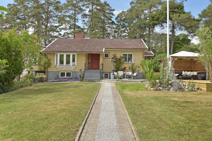 7 rum Villa på Fågelvägen 34 Barkarby Järfälla kommun - bild 55
