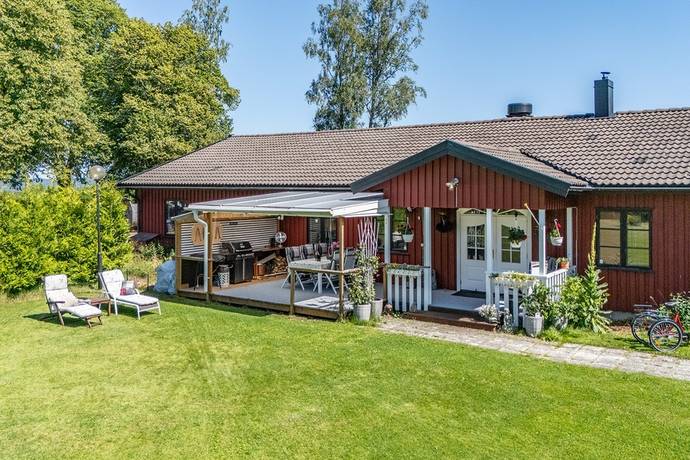 6 rum villa på Sörgården 10 Ödskölt, Bengtsfors kommun - bild 3