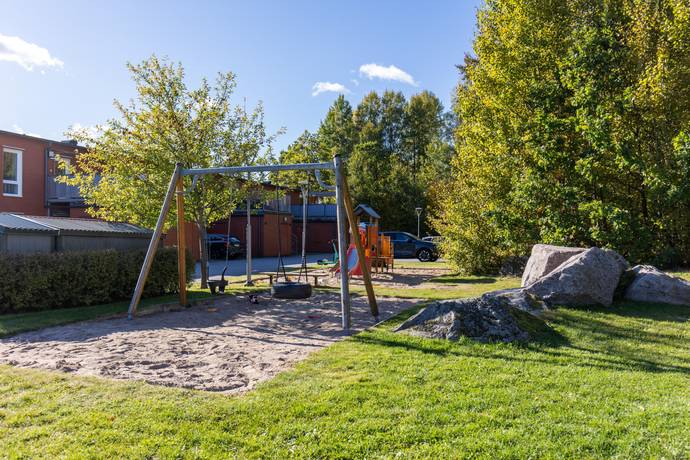 4 rum Lägenhet på Hindergårdsgatan 35B Rynningeåsen Örebro kommun - bild 38