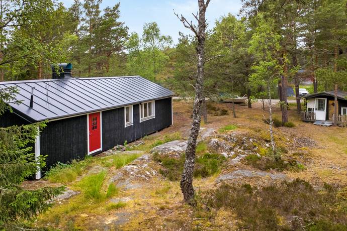 4 rum fritidshus på Flåsjövägen 13 Stavsnäs, Värmdö kommun - bild 1