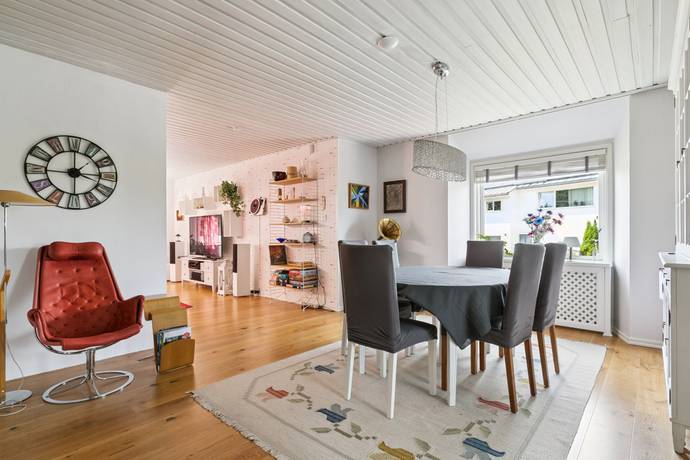 7 rum Villa på Norra Bondevägen 30 Huddinge kommun - bild 13