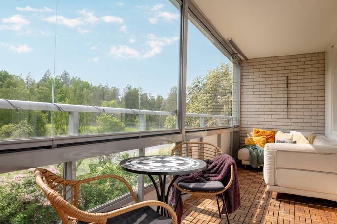 3 rum lägenhet på Lomvägen 623 Kärrdal, Sollentuna kommun - bild 1