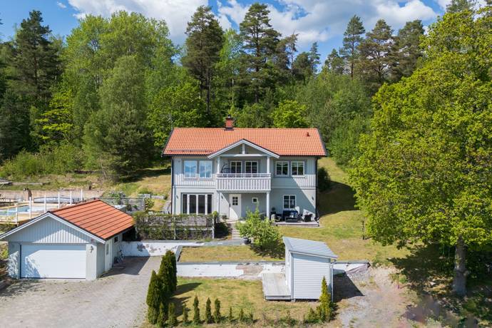 6 rum villa på Översättravägen 7 Skärgårdsstad, Österåkers kommun - bild 1