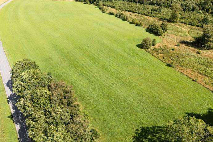 gård med jordbruk på Sallerup 7224 Hörby, Hörby kommun - bild 3