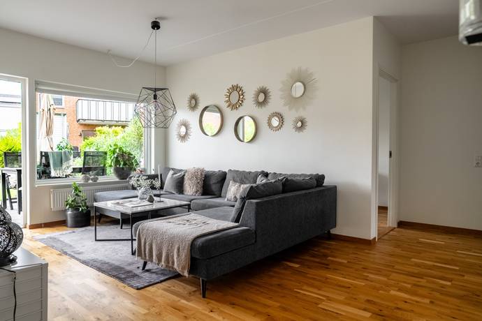 4 rum lägenhet på Bäckhusvägen 40 Hököpinge, Vellinge kommun - bild 2