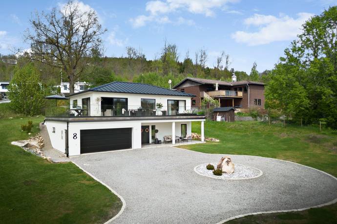 Trädgårdsgatan 8, Villastaden, Ulricehamns kommun