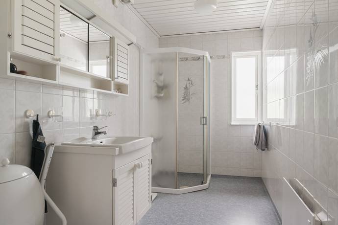 4 rum Villa på Granvägen 18 Hölö Södertälje kommun - bild 14