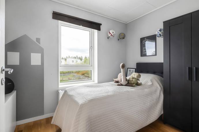 7 rum Villa på Spaljévägen 15 Steningehöjden Sigtuna kommun - bild 25