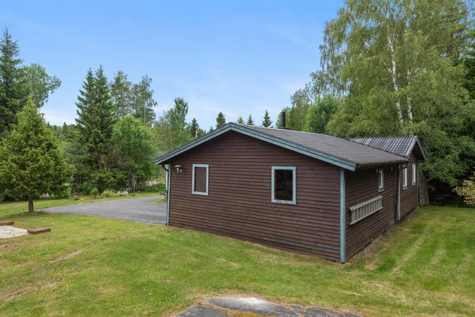 3 rum Vinterbonat fritidshus på Poppes väg 11 Ränka Norrtälje kommun - bild 24