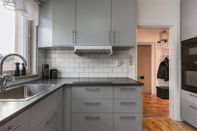 2 rum lägenhet på Tingstugatan 37B Tingstuhöjden, Strängnäs kommun - bild 2