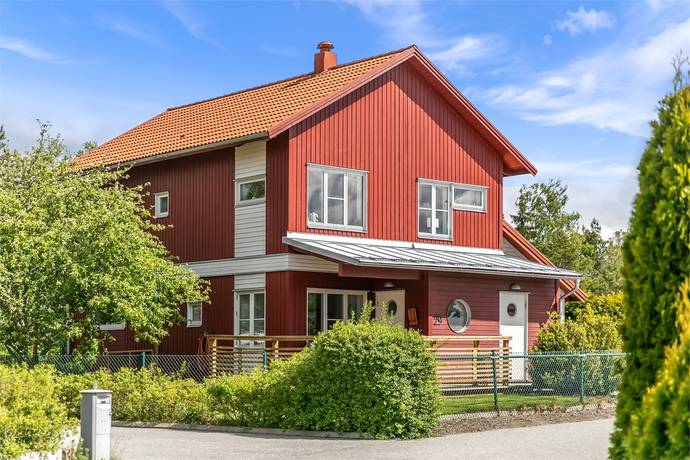 6 rum villa på Lärksoppsvägen 29 Kungsängen - Norrboda, Upplands-Bro kommun - bild 2
