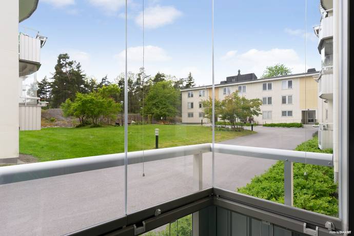 3 rum lägenhet på Myggdalsvägen 72 Tyresö Centrum, Tyresö kommun - bild 2