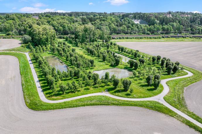 6 rum Parhus på Wäckareslingan 14 Wäckare Äng Upplands Väsby kommun - bild 49