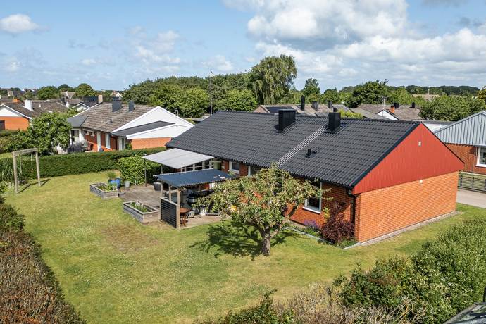 4 rum villa på Björnbärsvägen 17 Viken, Höganäs kommun - bild 1