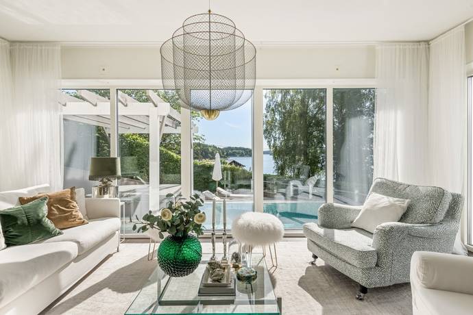7 rum villa på Isterbergsvägen 3 Vaxholm- Resarö, Vaxholms kommun - bild 3