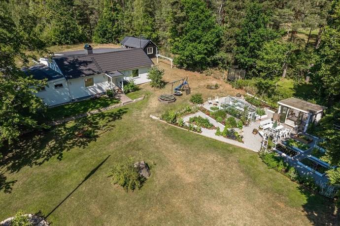 5 rum Villa på Kyrkeryd 132 Nybro kommun - bild 16