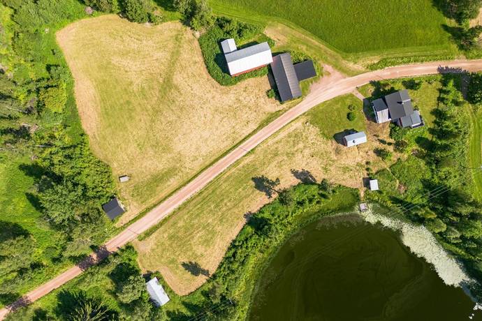 Gård med jordbruk på Näset 255 Näset Ragunda kommun - bild 30