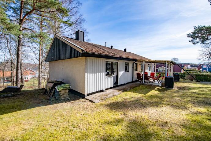 6 rum Villa på Runnavägen 42 Runna Kungsörs kommun - bild 26
